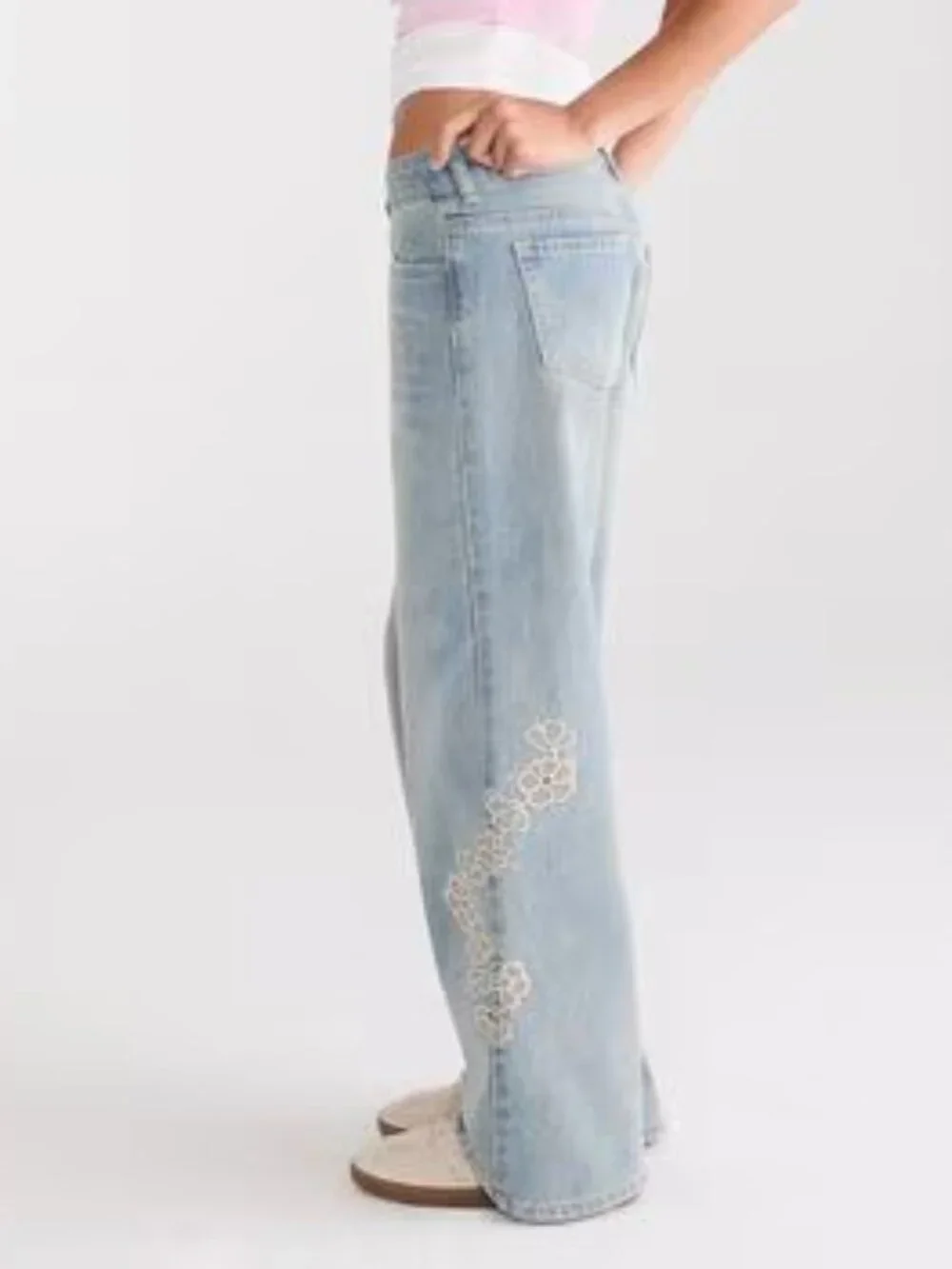 Aeropostale low loose